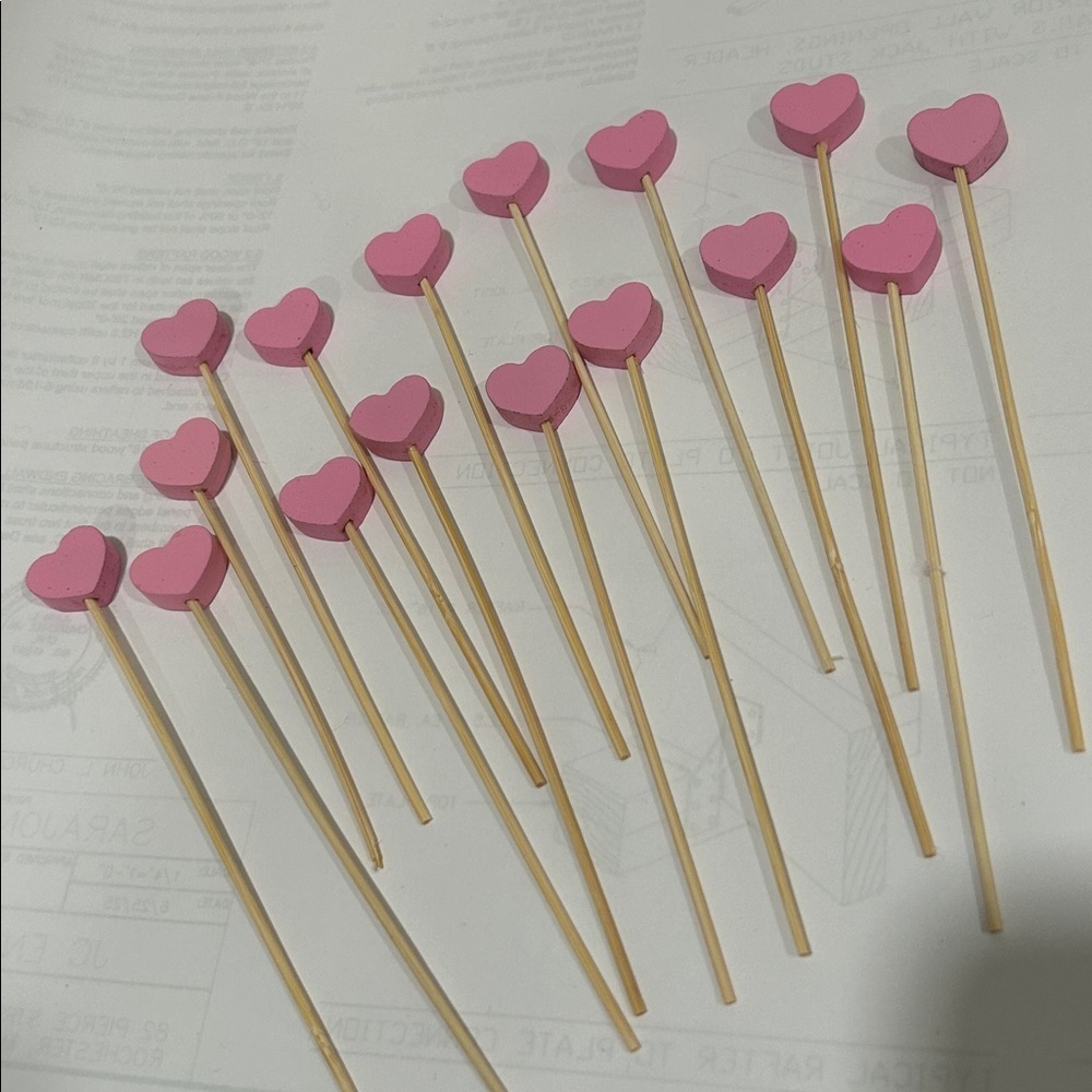 Pink Heart Wooden Sticks (16) - Picture 2 of 3